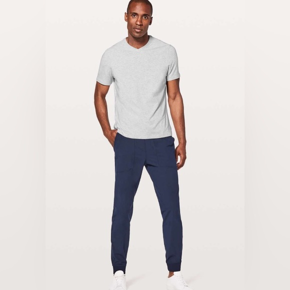 lululemon athletica Other - Lululemon 5 Year Basic V-Heathered Core Ultra Light Grey